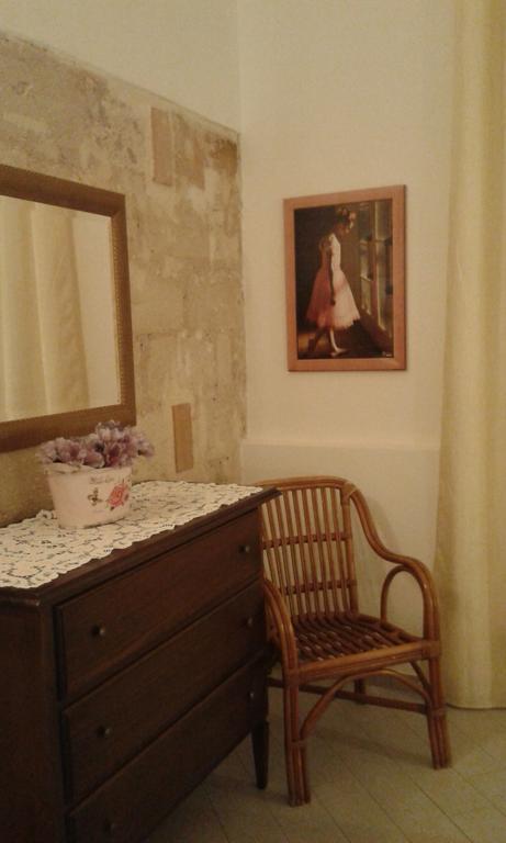 Appartamento Shabby Chic Τράπανι Δωμάτιο φωτογραφία