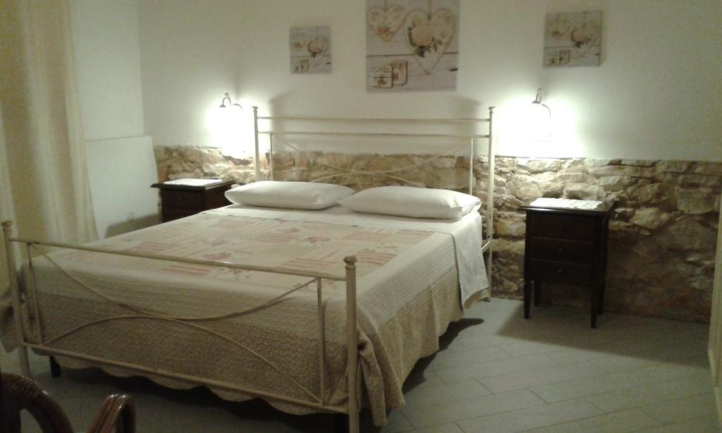 Appartamento Shabby Chic Τράπανι Δωμάτιο φωτογραφία