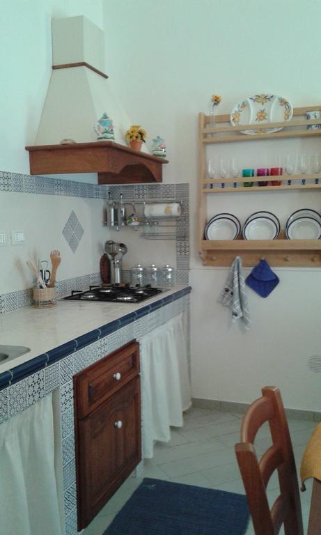 Appartamento Shabby Chic Τράπανι Δωμάτιο φωτογραφία
